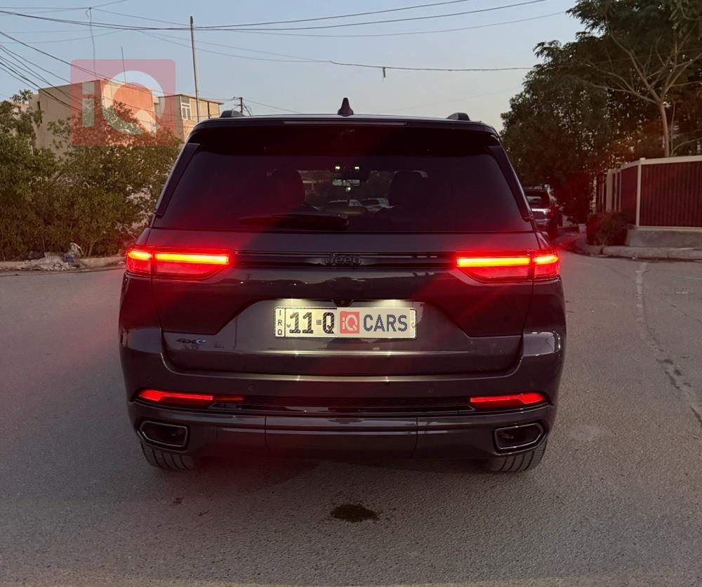 جيب جراند شيروكي